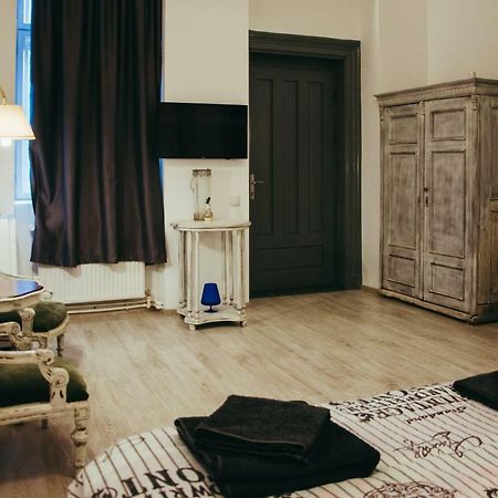 Mansion Josephina Apartment Cluj Napoca Bagian luar foto